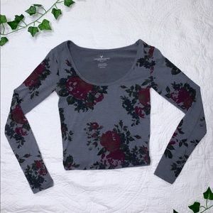 American Eagle crop top!